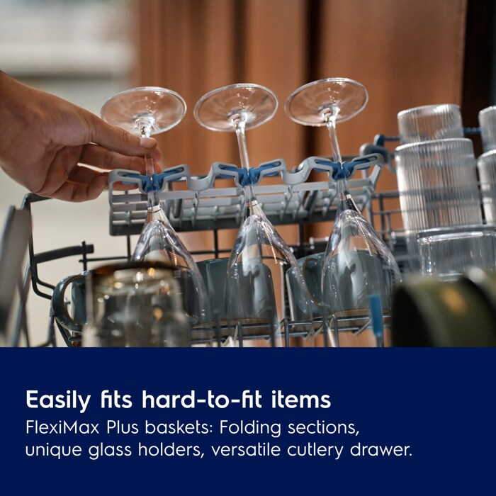 Versatile baskets with folding sections and unique glass holders. FlexiMax Plus Baskets: Folding rows and rubber grips for stemware.